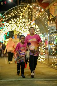 BIB: 16145, 18475
                            <button type="button" onclick="openModal(24742302)" class="btn btn-primary btn-sm float-right btn-popup" data-toggle="modal" data-target=".modal-high-quality">
                        <i class="fas fa-shopping-cart"></i> Add to Cart
                    </button>
                                            <button type="button" onclick="isThisMe(24742302, true)" class="btn btn-success btn-sm float-right btn-popup btn-isme hidden" data-toggle="tooltip" data-placement="bottom" title="นี่คือรูปของคุณใช่ไหม คลิกที่นี่เพื่อเอาเข้าอัลบั้ม">
                        <i class="fas fa-plus"></i> Add to album
                    </button>
                    <button type="button" onclick="isThisMe(24742302, false)" class="btn btn-warning btn-sm float-right btn-popup btn-isnotme hidden">
                        <i class="fas fa-ban"></i> Remove from album
                    </button>